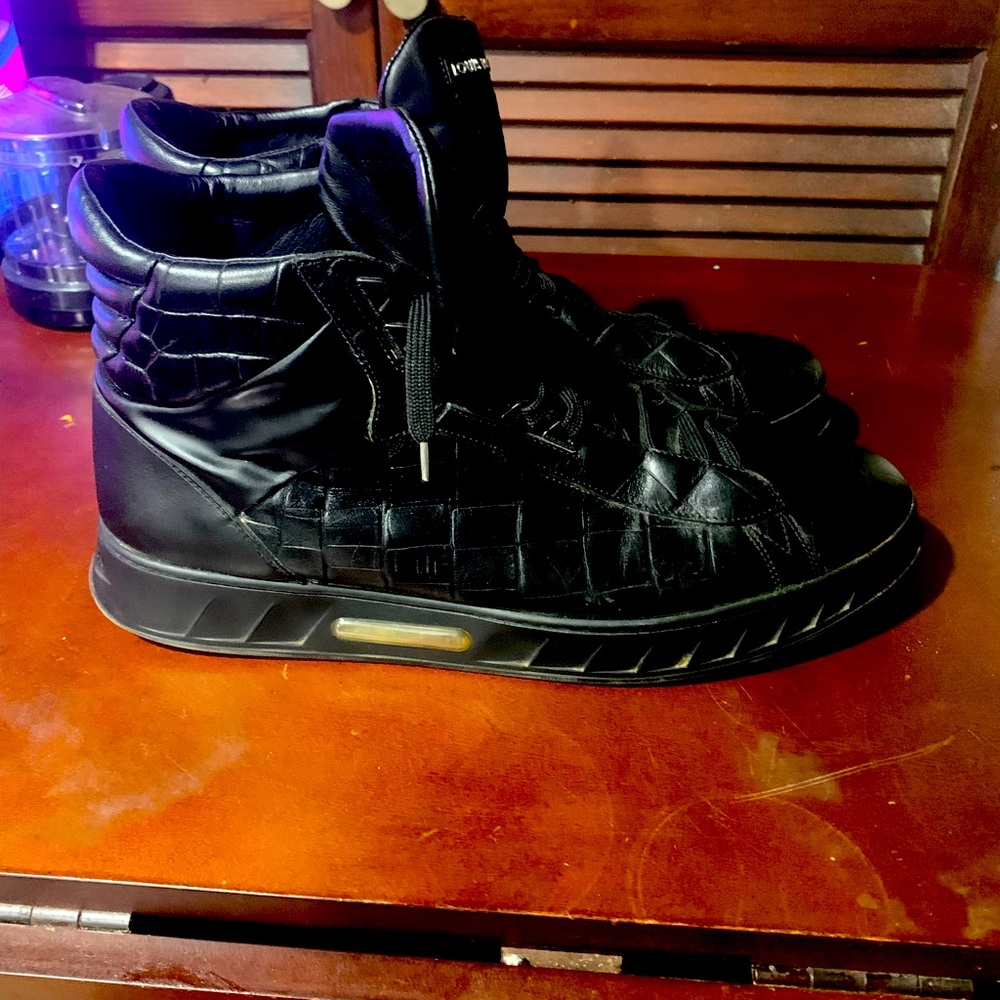 Louis Vuitton black high top leather crock sneakers